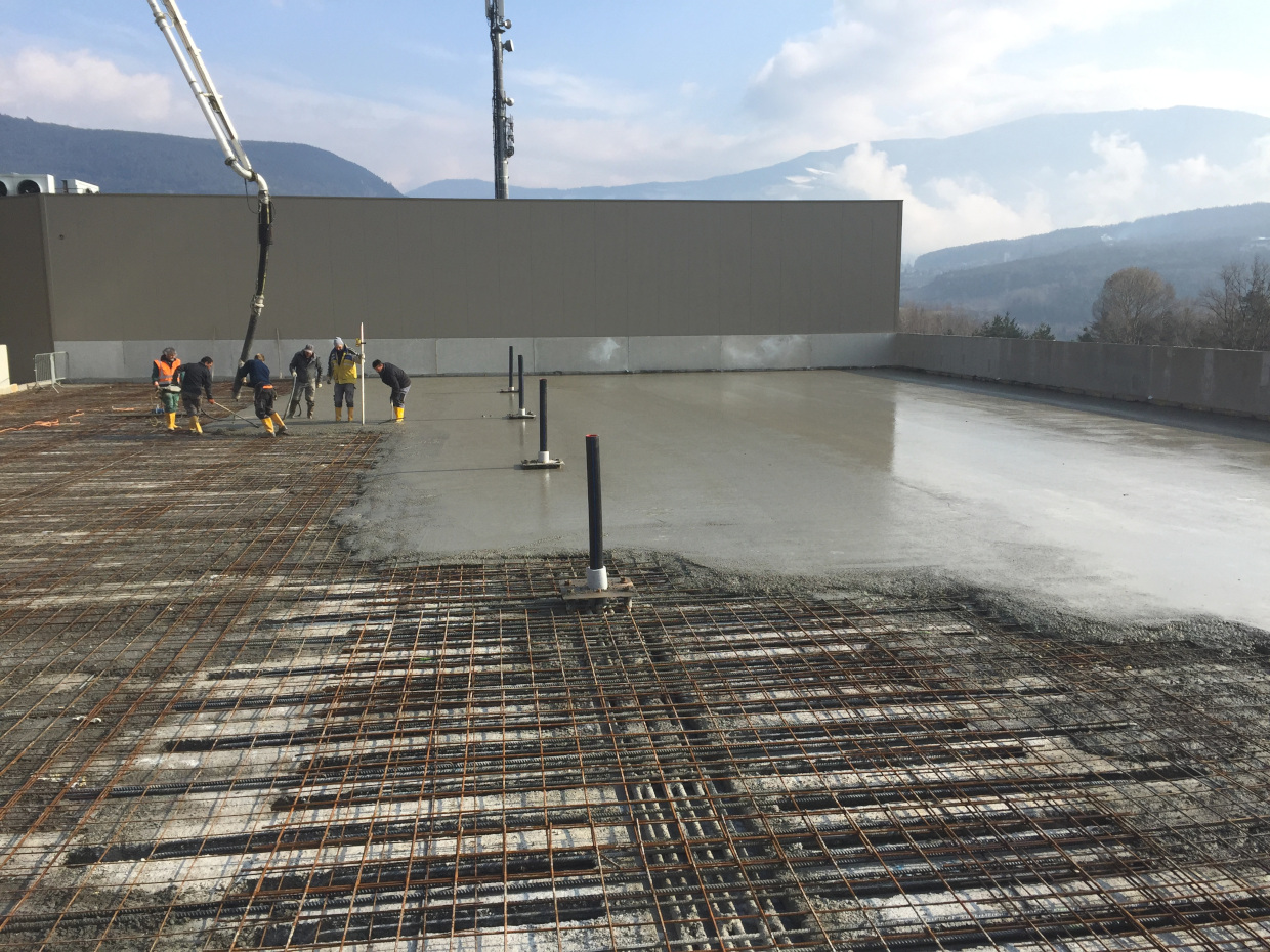 Klapfer Bau - Leistungen - Hochbau - Referenzen - Decke betonieren